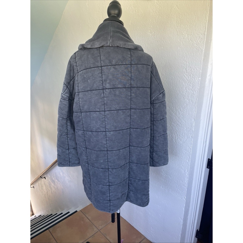 Forever 21 NWOT‎ Gray Quilted Blanket Coat With Pockets Shaw Collar size small - Picture 5 of 7